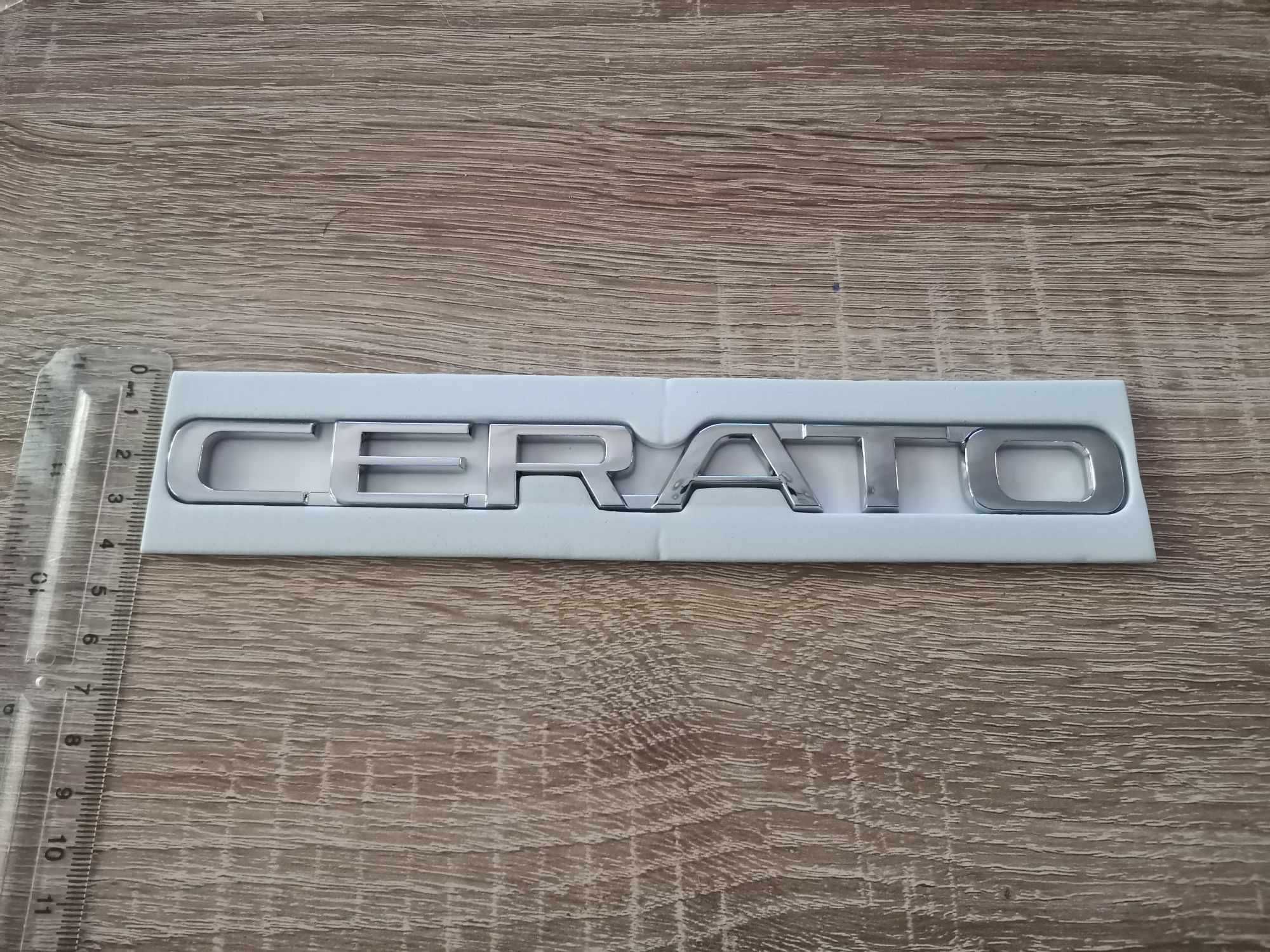 Емблема Надпис Kia Cerato