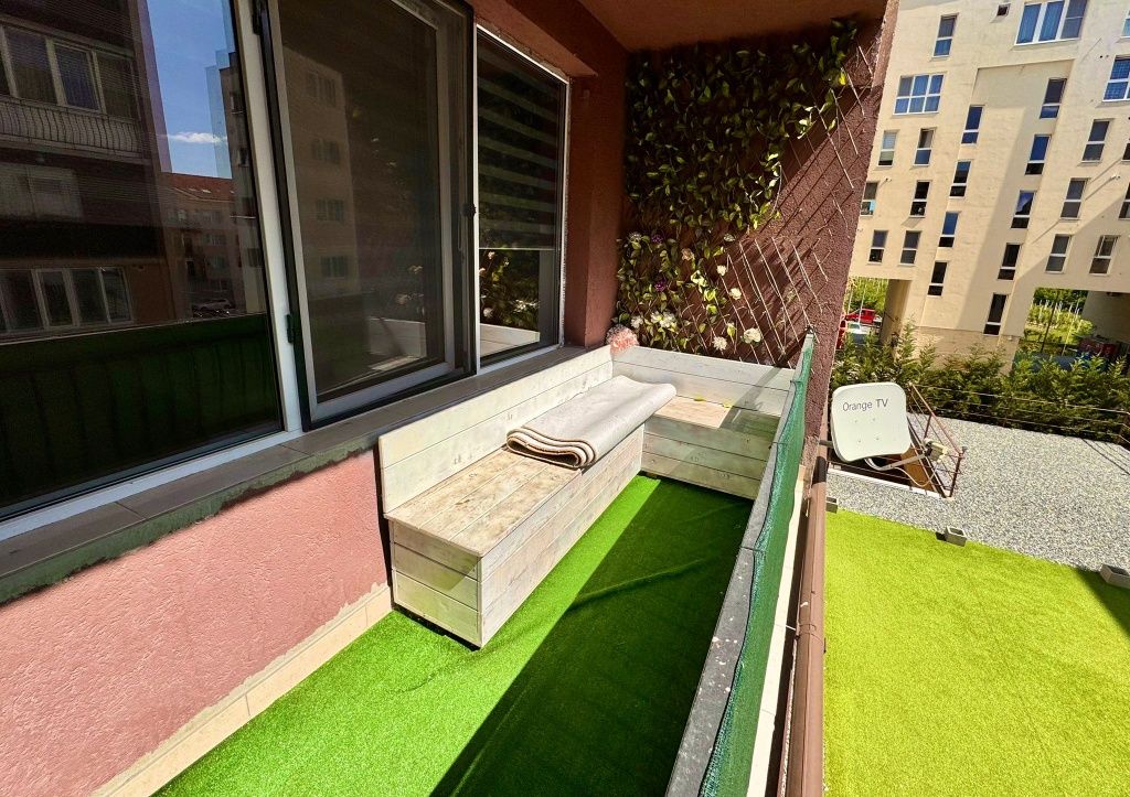 De închiriat apartament 2  camere • 45 mp • Borhanci • garaj subteran