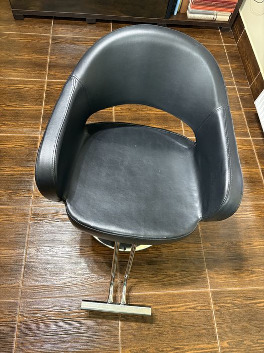 Scaun coafor reglabil