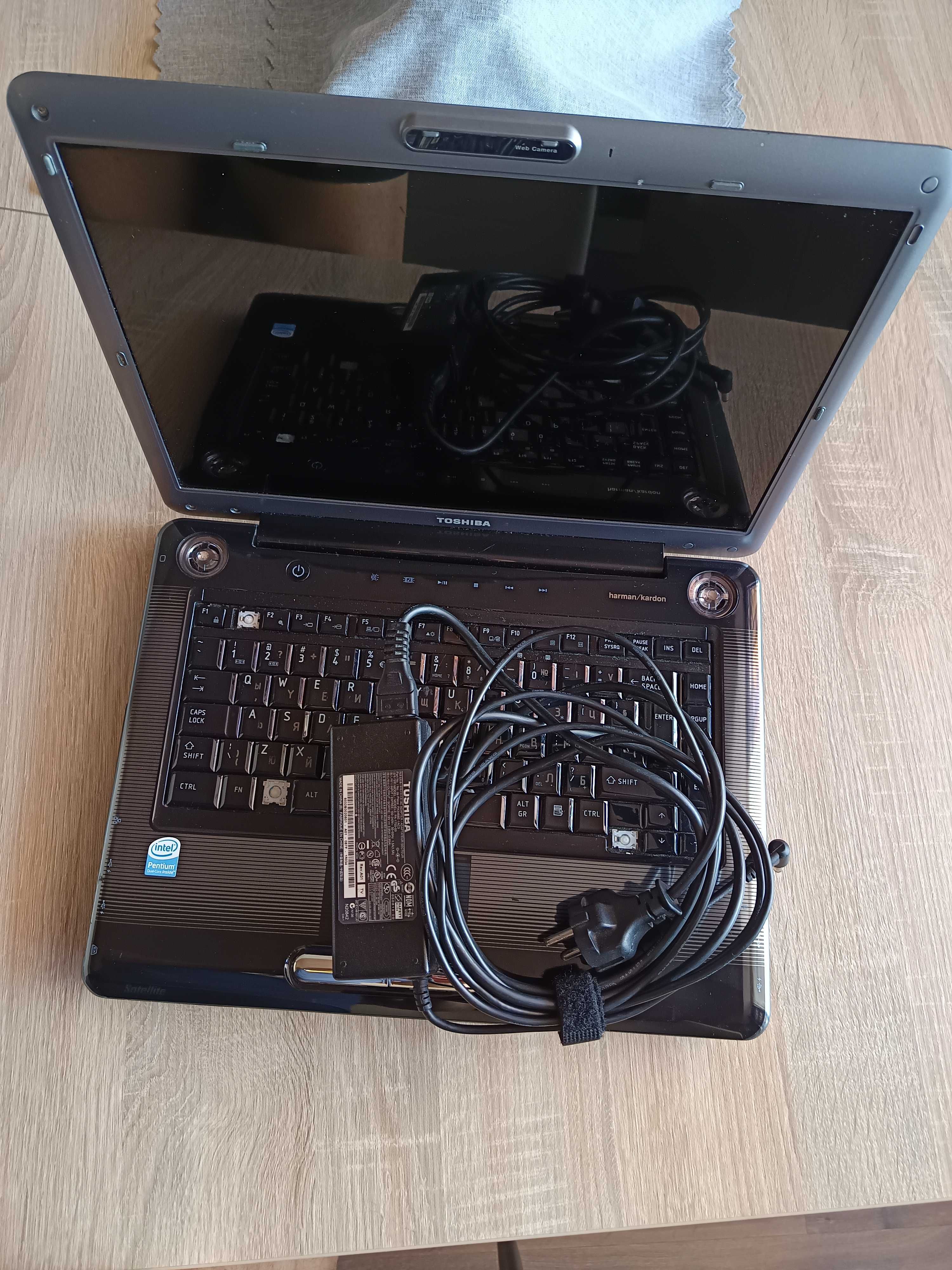 TOSHiBA  Лаптоп за части