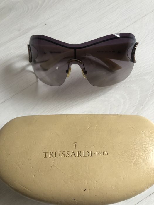 Очки ,,trussardi,,