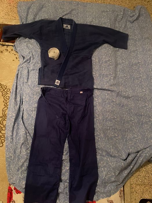 Кимано для дзюдо и жгут