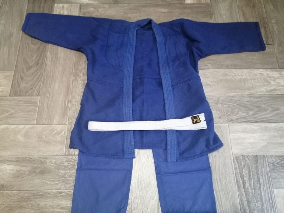 Комплект костюма кимано для дзюдо
