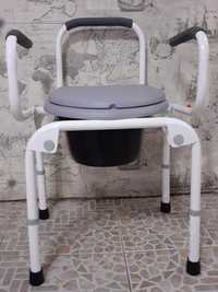 Кресло туалет с санитарным оснащением отличного качества и комфорта ..