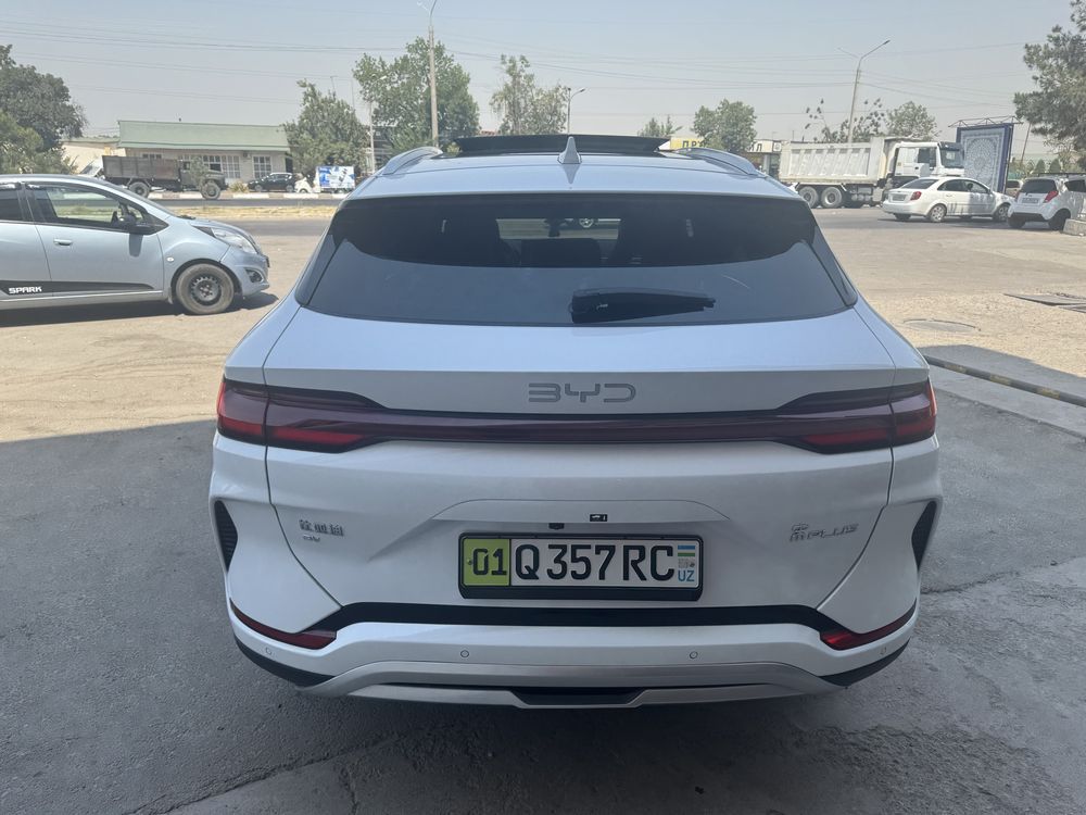 BYD song plus 605 smart