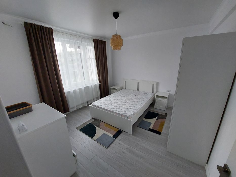 Caut coleg de apartament