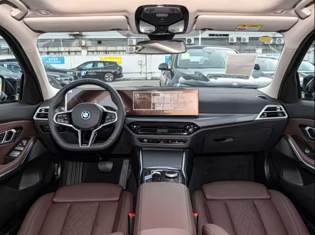 BMW i3 40L night sport 2025