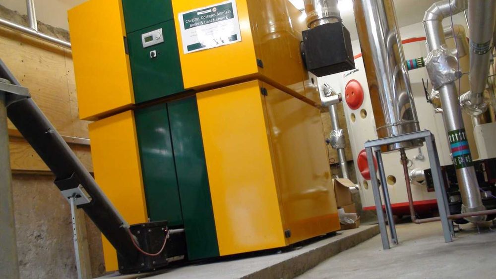 Centrala termica pe tocatura de lemn 150 - 300 kW KWB