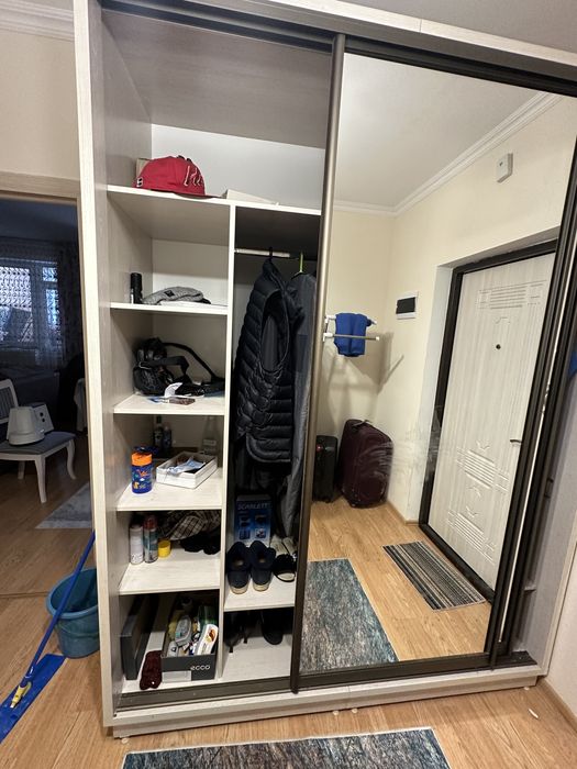 Шкаф купе продам срочно