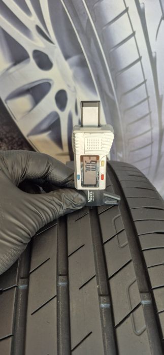 215.55.18 Goodyear vara Second-hand