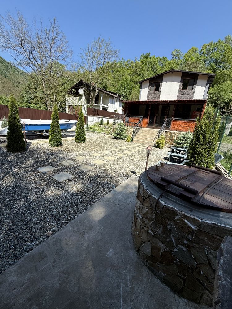 Casa Dubova-Mraconia//variante//