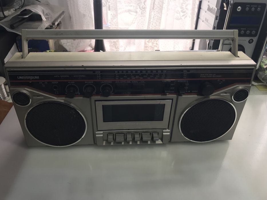 Radiocasetofoane de colecție, vând.