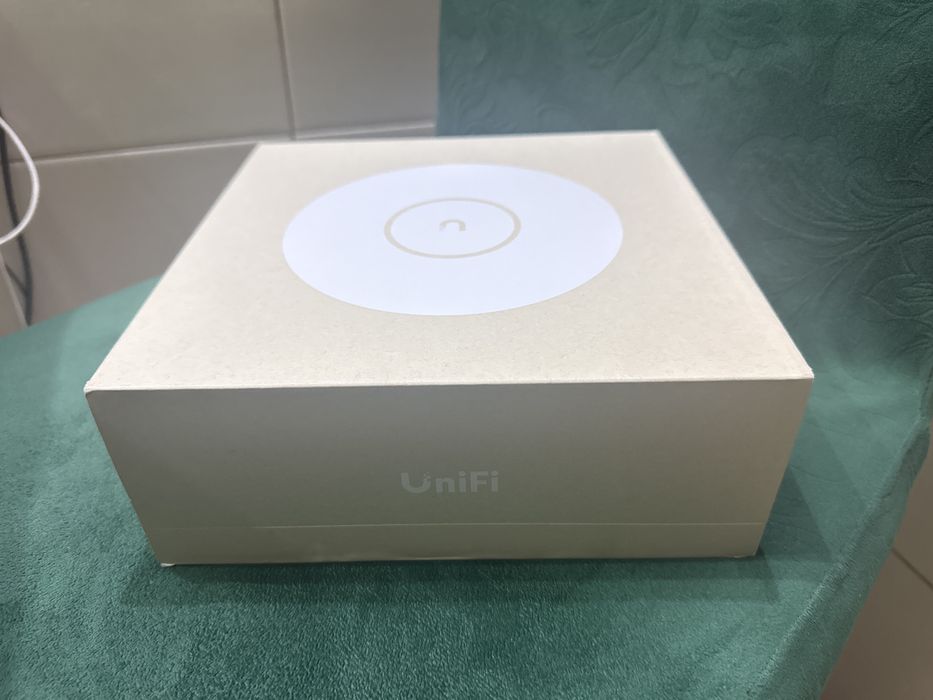 Access Point Profesional, Ubiquiti UniFi, Wi-Fi 7, U7-Lite