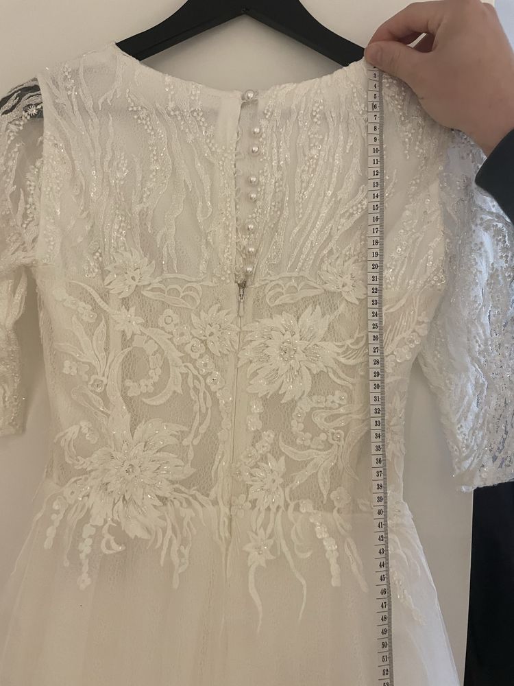 Rochie mireasa A-line
