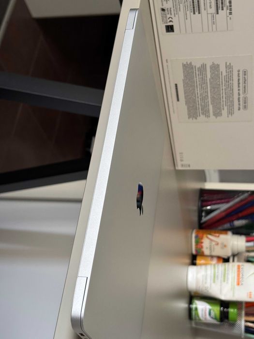 Apple Macbook Air 13" - 2021 - M1 - 512 GB SSD - Silver