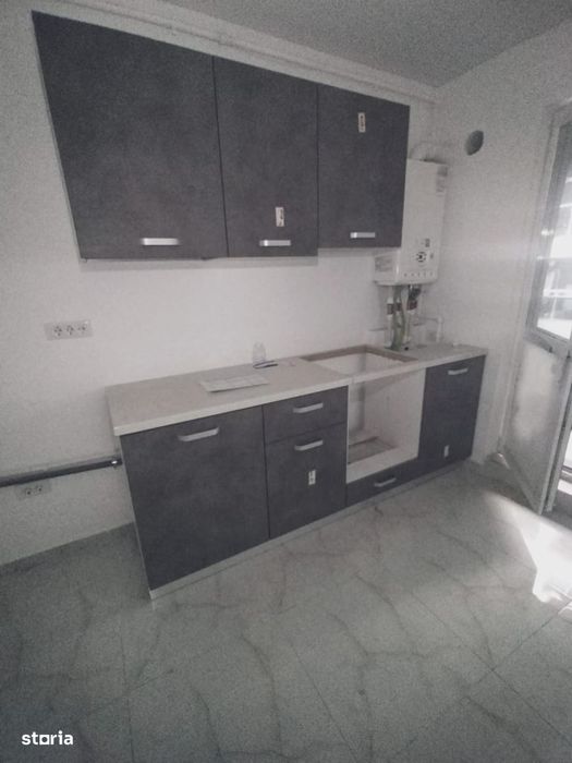 Apartament etaj intermediar ! Gata de mutare! Militari!