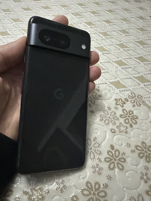 Google pixel 8