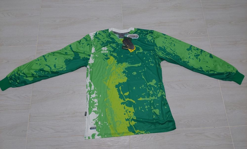 Bluză sport Erreà verde cu mânecă lungă – Mărimea L