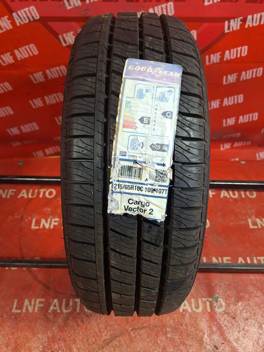 1 Anvelopa VARA-IARNA - 215/65/16C - GoodYear - NOUA - DOT 2015 !