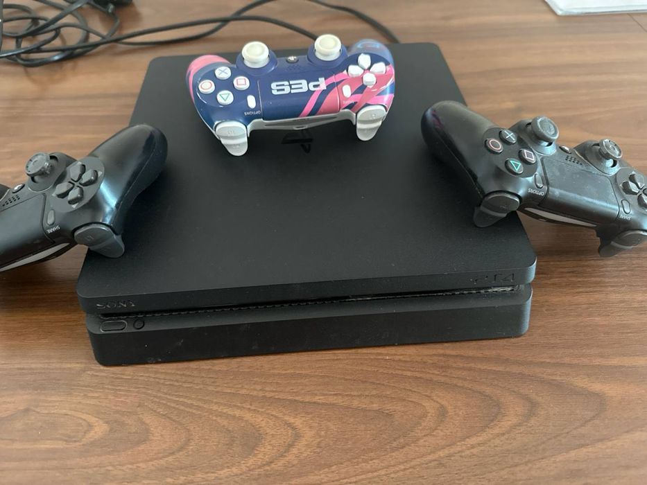 Playstation 4 1 terra