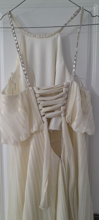 Vand rochie de zi/seara