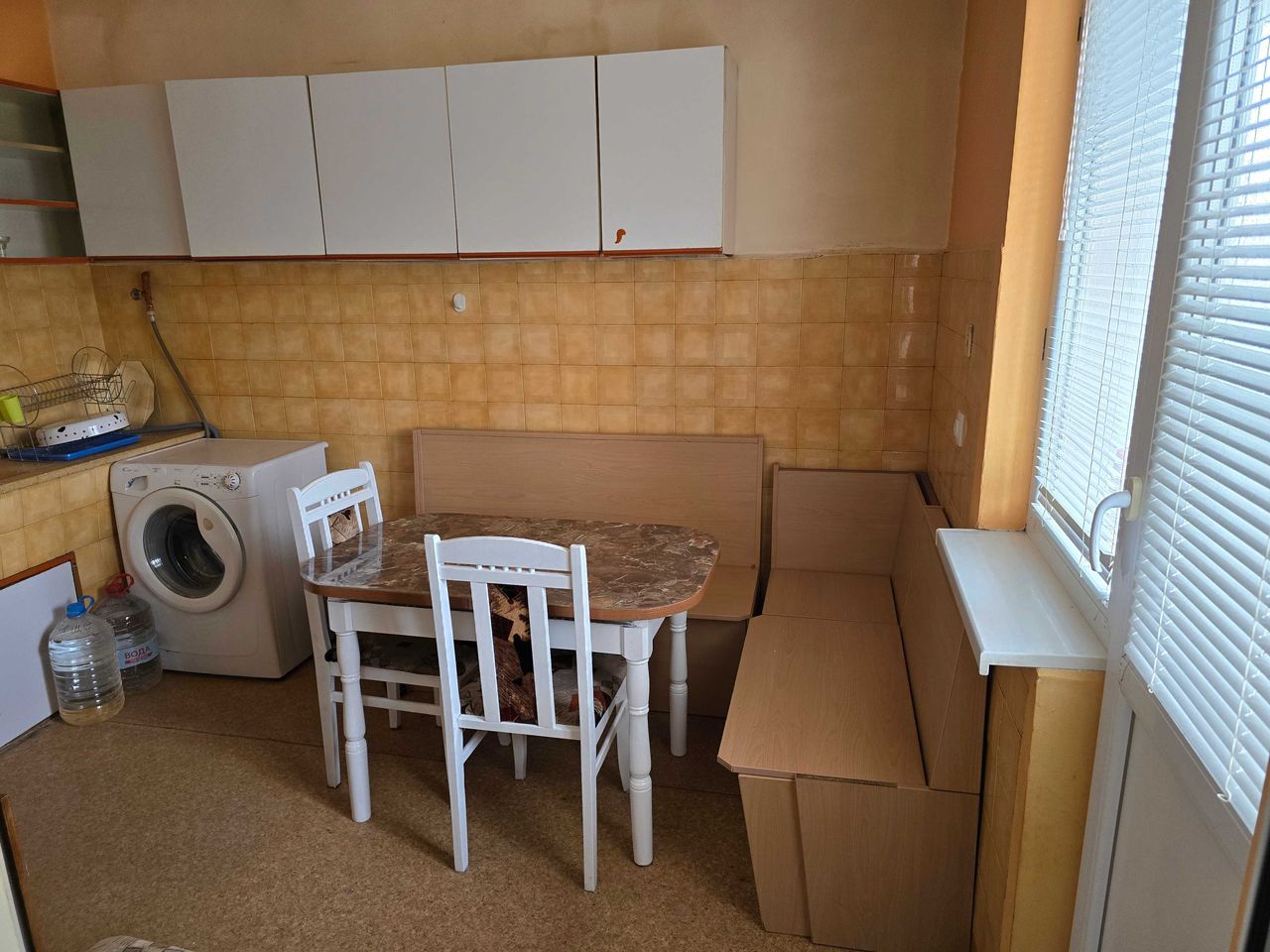 Дава се под наем Четиристаен апартамент в Добрич, Център - 90 кв.м за 229.5 € - Снимка #6