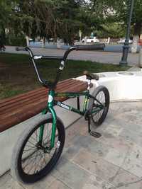 Продам BMX