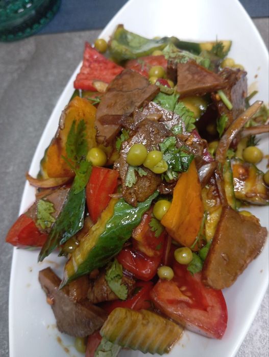 Tuy Salatlari mazalii