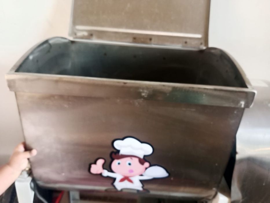 Тестомес и форма булка