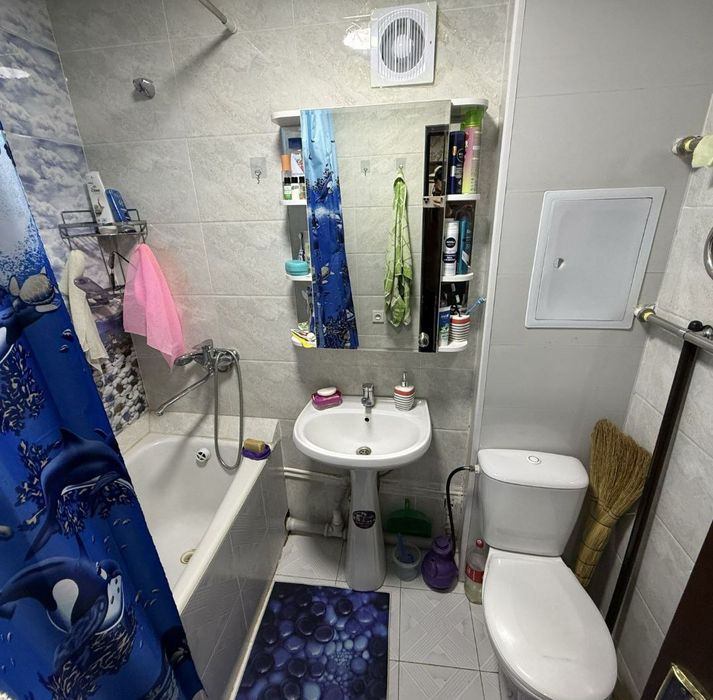 Квартира продаётся Чиланзар 9 квартал 3/1/4 балкон 2*6 меб тех РУВД