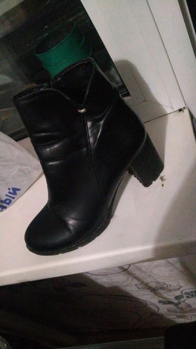Продам сапоги осенние