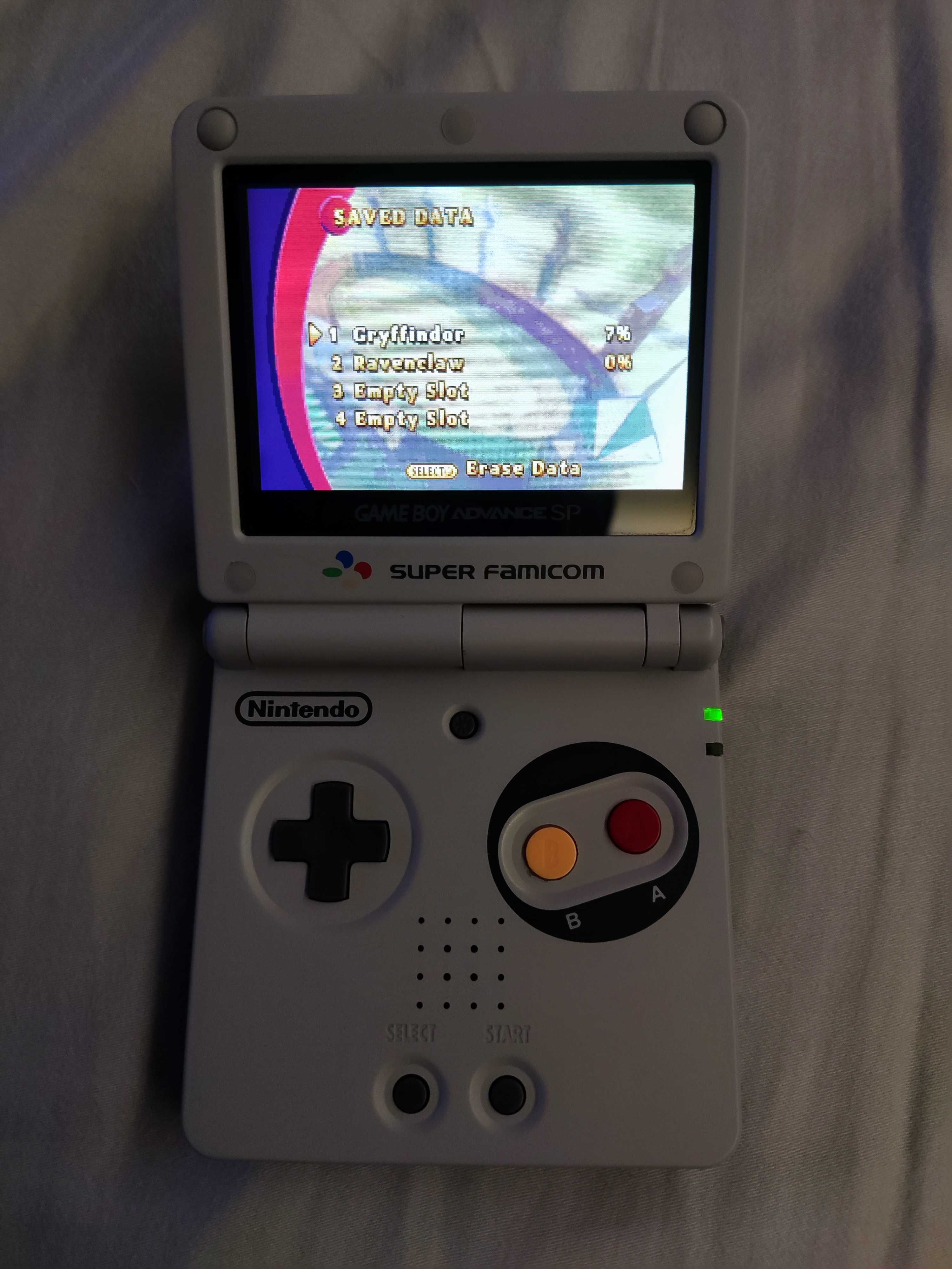 Nintendo Gameboy Advance SP cu ecran IPS și joc Harry Potter