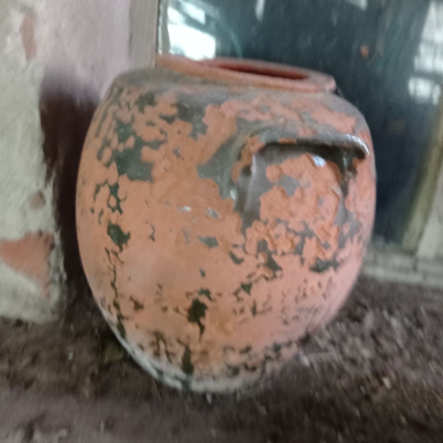 Стари глинени съдове
