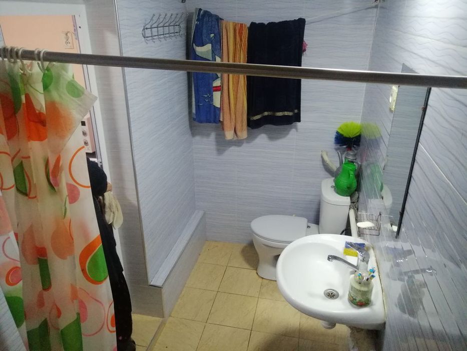 Chinoz viloyati uy sotiladi