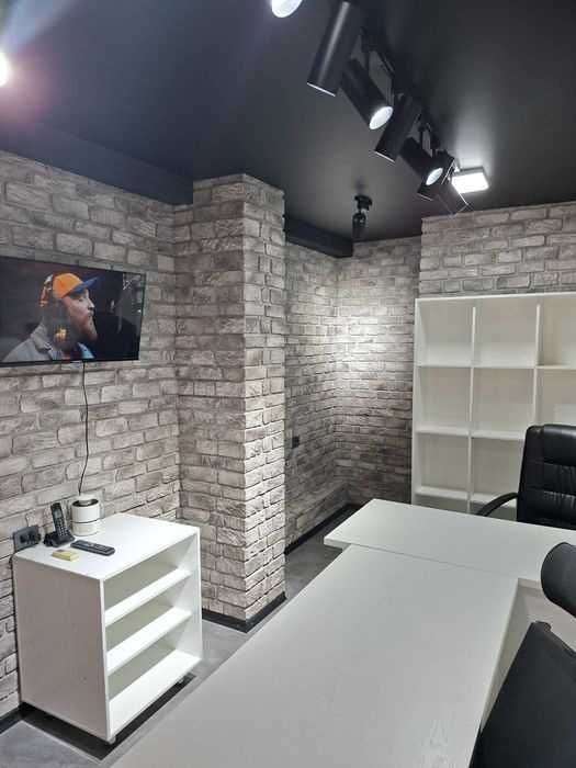 Сдаётся офис 25 м² в Центре, Мирзо-Улугбекский р-н, Дархан, с мебелью