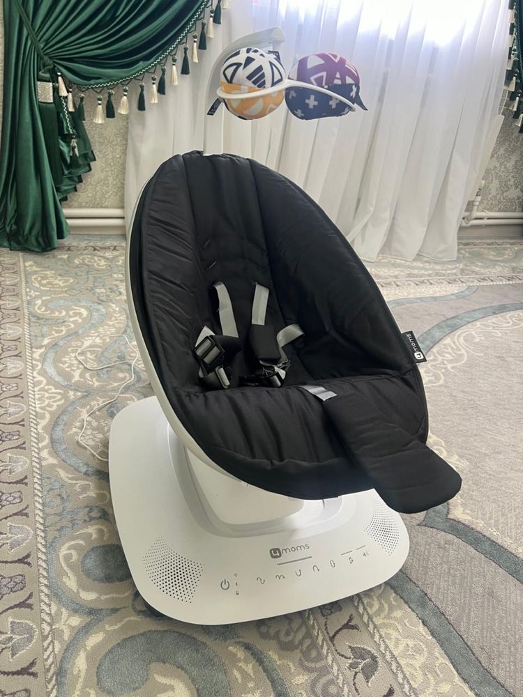 Продаю новую детскую качалку 4Moms MamaRoo 5.0