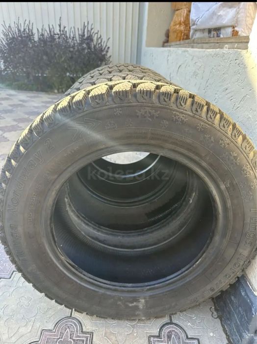 Срочно продам зимние шины для Кобальта 85.000