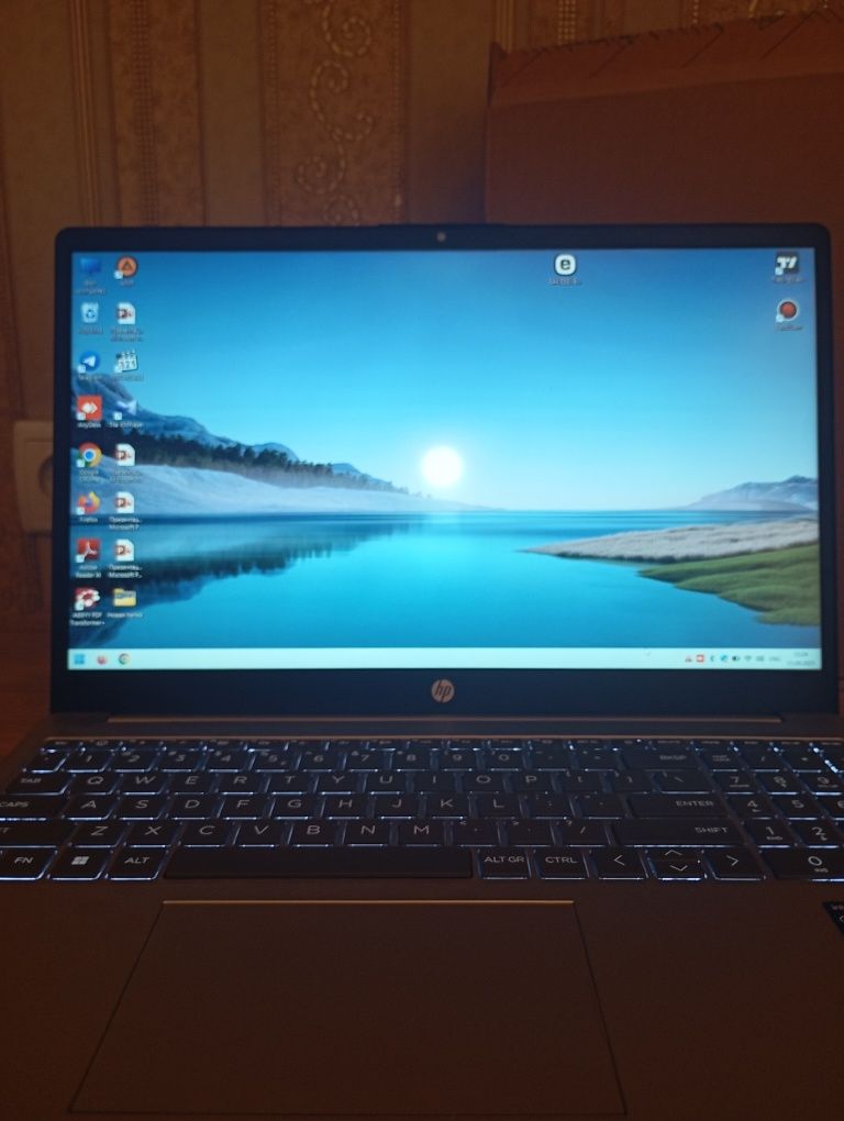HP i5 Windows 11 yangi