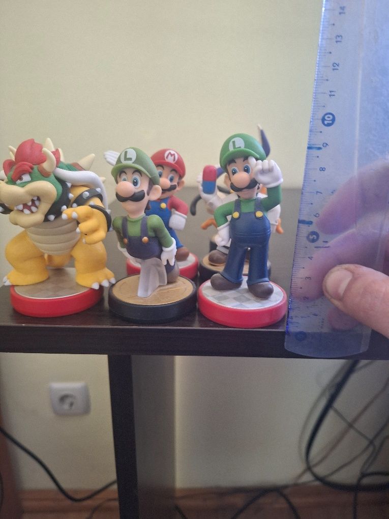 Amiibo mario, lugi, duck bowser