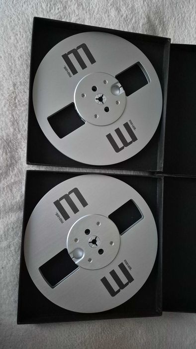 Role magnetofon Maxell 22 cm