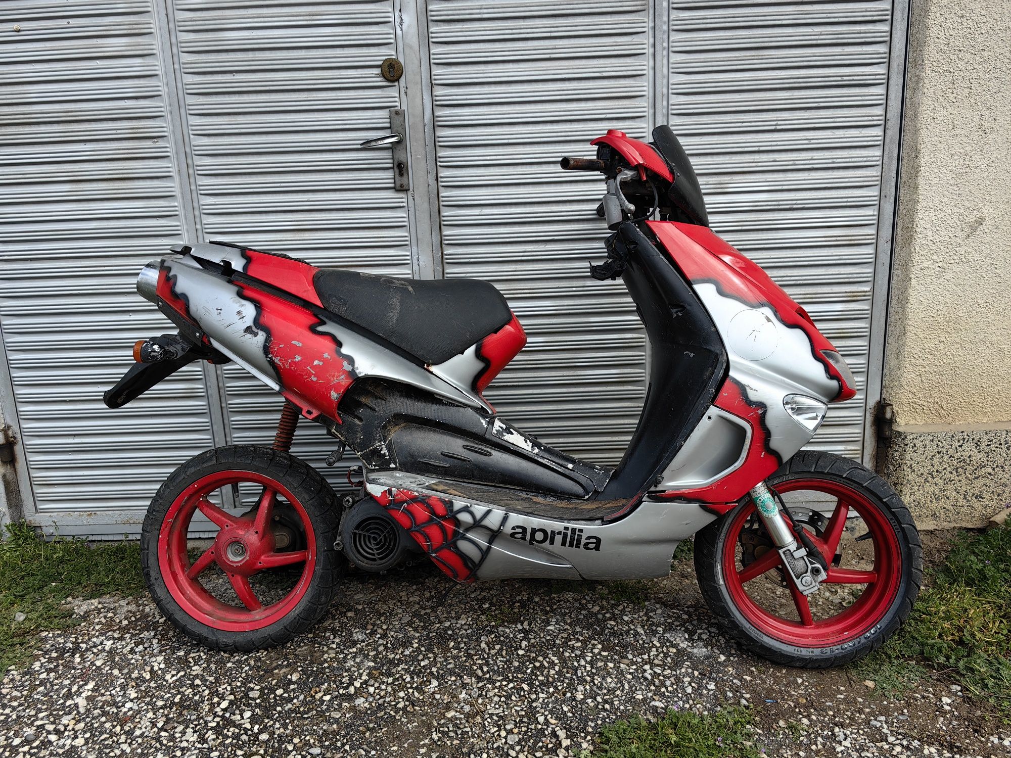Aprilia SR50 на части