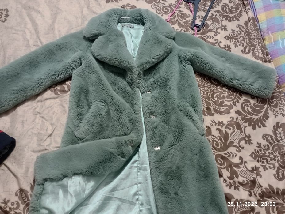 Шуба сатылады таза