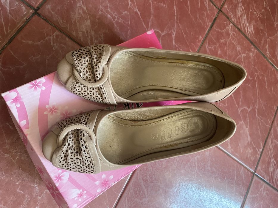 Дамски обувки от естествена кожа, номер 37, обувани за повод