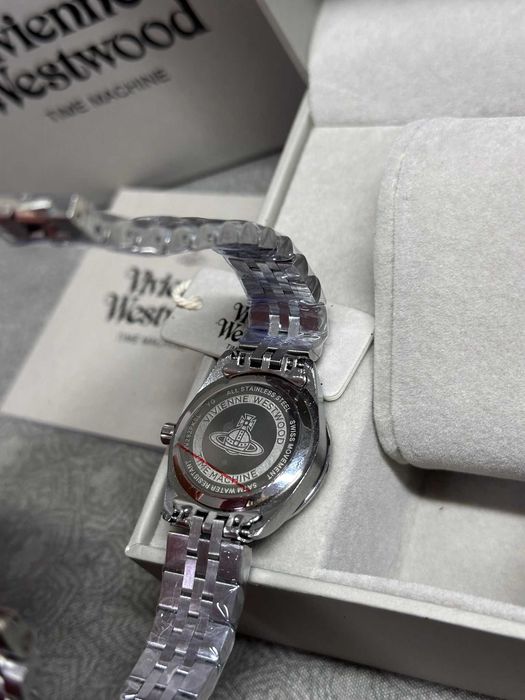 Vivienne Westwood Camberwell Ceas 28 mm Stainless Steel Pink-Silver