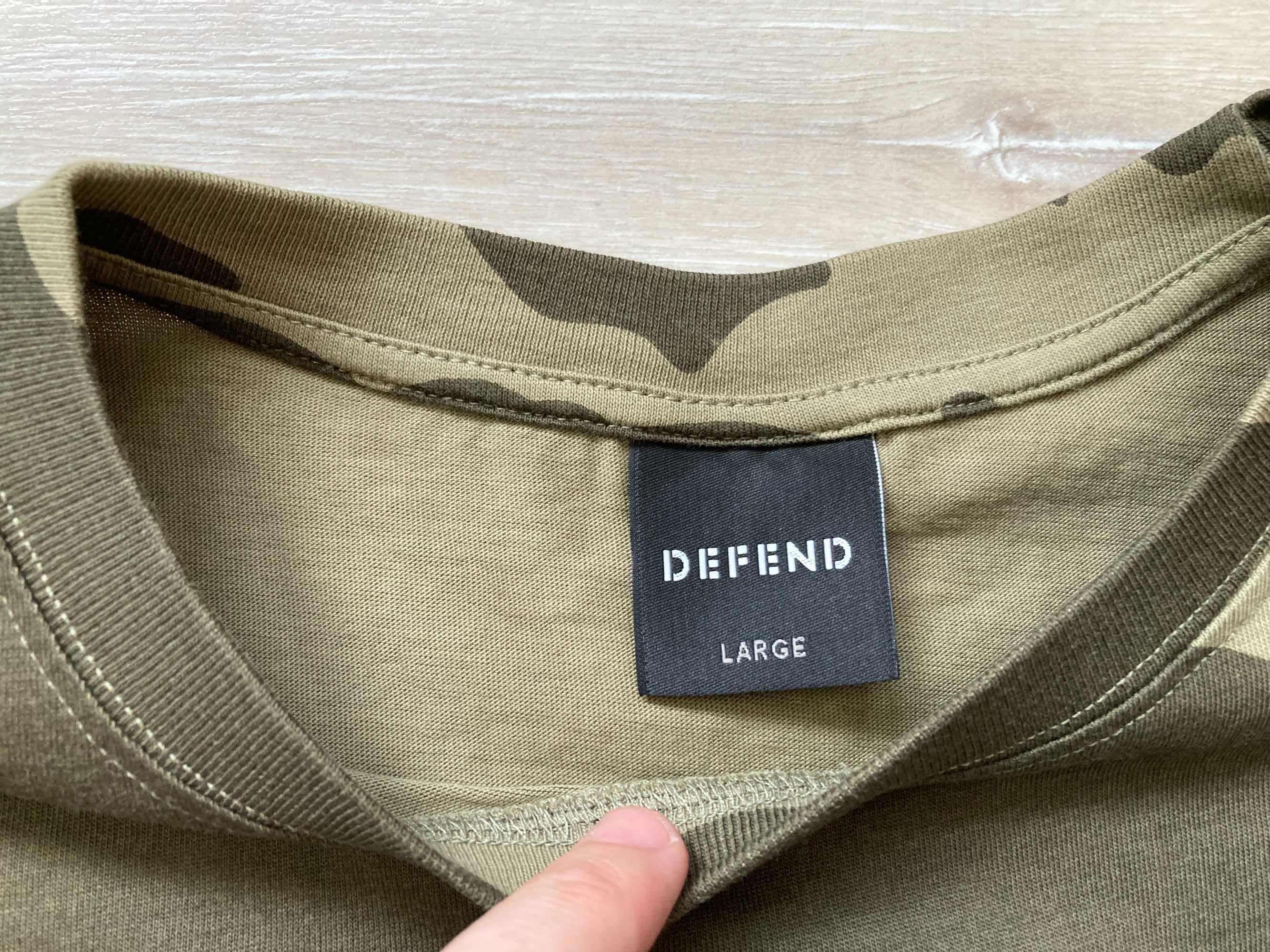 Defend Paris camo t shirt мъжка камуфлажна тениска размер L