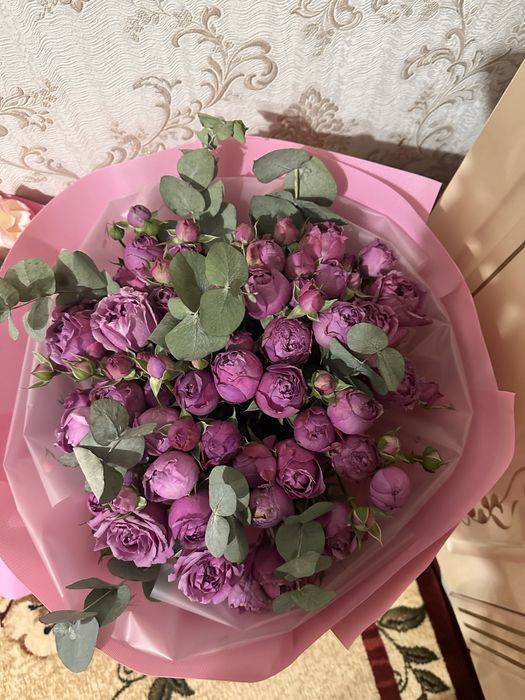 гүл сатылады свежый,бүгін алынды. келіп аламын десениз келисемиз,келип