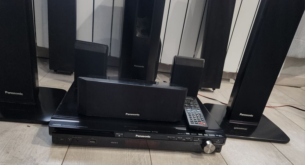 Panasonic SC - PT550 1000W  Bluetooth музикална dvd  система