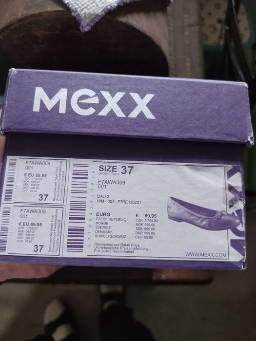 37. Mexx. Nou. Balerini damă