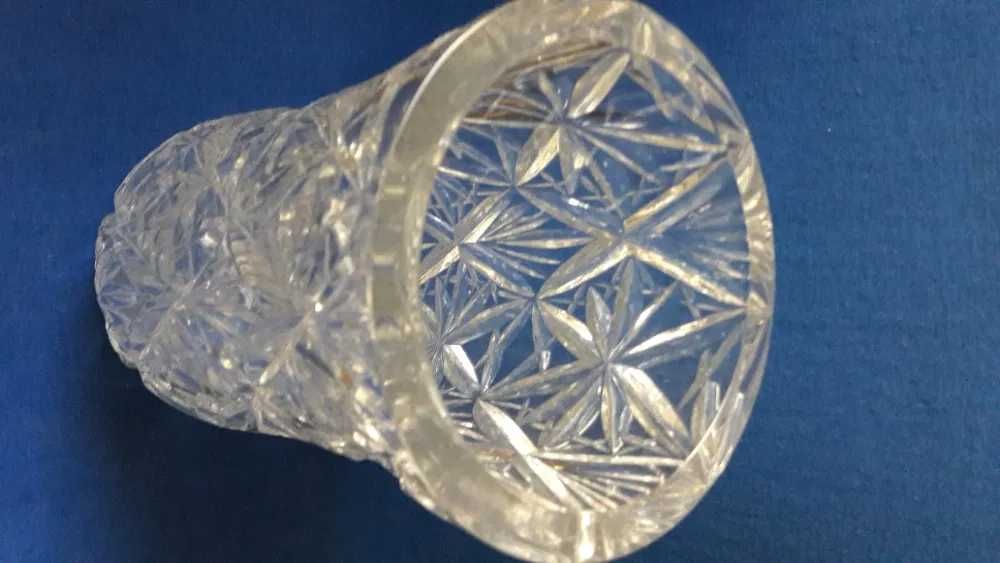 Хрустальные вазы