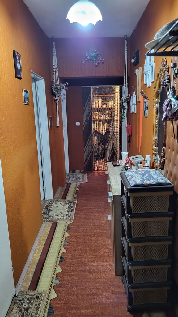 Продава се Тристаен апартамент в Варна, Кайсиева градина - 80 кв.м за 1313 €/кв.м - Снимка #6